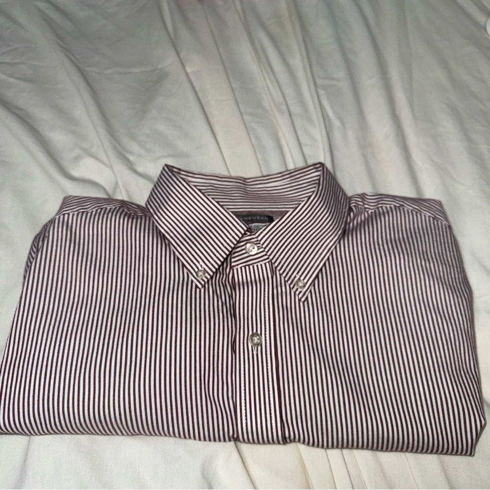 Van Heusen striped dress shirt regular fit wrinkle free size 16 1/2  36/37  L